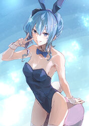  alternate_costume animal_ears arm_support armpits blue_background blue_hair blue_hairband blue_leotard blue_nails blue_ribbon blush breasts collarbone commentary_request covered_navel cowboy_shot crossed_bangs detached_collar fake_animal_ears fake_tail female gradient_background hair_between_eyes hair_ribbon hairband hand_up highleg highleg_leotard highres hololive hoshimachi_suisei leaning_on_object leotard long_hair looking_at_viewer oversized_breast_cup playboy_bunny rabbit_ears rabbit_tail ribbon shadow side_ponytail sleeve_cuffs small_breasts solo star_(symbol) star_in_eye strapless strapless_leotard symbol_in_eye tail teeth thighhighs thighs virtual_youtuber white_thighhighs yami_ara 