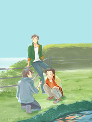  3boys against_railing akuno_hideo brown_hair casual clover clover_(flower) commentary_request day flower four-leaf_clover frame_(idolmaster) idolmaster idolmaster_side-m kimura_ryu leaning_on_object looking_afar looking_at_another male_focus motarou_(azarasi0428) multiple_boys ocean on_one_knee outdoors railing shingen_seiji sky squatting water 