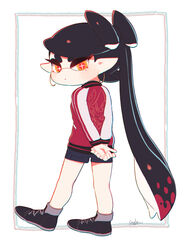  +_+ arms_behind_back black_footwear black_hair blue_shorts callie_(splatoon) chromatic_aberration commentary_request coula_cat earrings female full_body highres hoop_earrings inkling jewelry long_hair long_sleeves looking_at_viewer mole mole_under_eye multicolored_hair orange_eyes own_hands_together pink_hair pointy_ears shoes shorts solo splatoon_(series) symbol-shaped_pupils tentacle_hair two-tone_hair very_long_hair 