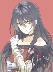  bandaged_arm bandages black_choker black_hair choker closed_mouth collarbone commentary_request female frown hair_between_eyes long_hair looking_at_viewer red_background simple_background solo tales_of_(series) tales_of_berseria ueyasu upper_body v-shaped_eyebrows velvet_crowe very_long_hair yellow_eyes 