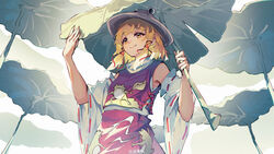  alternate_costume blonde_hair brown_hat female frog hat highres leaf leaf_on_head moriya_suwako plant qizhongji sky sleeveless smile solo touhou yellow_eyes 