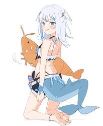  absurdres animal bare_shoulders barefoot belt bikini bikini_under_clothes bikini_under_shorts blue_bikini blue_eyes blush breasts ebi-chan_(gawr_gura) feet female fins fish_tail front-tie_bikini_top front-tie_top gawr_gura hair_ornament hairclip highleg highleg_bikini highres hikkishi holding holding_animal hololive hololive_english hololive_summer_2023_swimsuit kneeling layered_bikini looking_at_viewer looking_back midriff multicolored_hair official_alternate_costume panty_straps shark_girl shark_hair_ornament shark_tail short_hair simple_background small_breasts smile soles streaked_hair striped_bikini striped_clothes swimsuit tail tongue tongue_out two_side_up virtual_youtuber white_background white_belt 