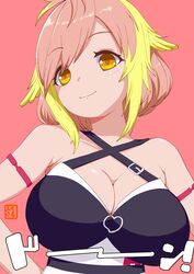  blonde_hair blush breasts cleavage closed_mouth commentary_request criss-cross_halter female halterneck highres hira_hikari kokoro_sorueki large_breasts looking_at_viewer medium_bangs nanashi_inc. pink_background pink_hair seal_impression short_hair sidelocks simple_background smile solo swept_bangs upper_body virtual_youtuber yellow_eyes 