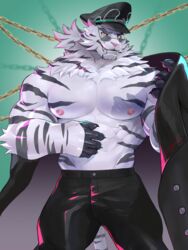  1boy abs animal_ears bara bare_pectorals black_headwear black_pants chains commentary_request dislyte fuga9 furry furry_male green_background jin_qiu_(ru_shou)_(dislyte) looking_at_viewer male_focus pants pectorals ponytail sunglasses tail tiger tiger_boy tiger_ears tiger_stripes tiger_tail white_fur white_tiger 