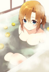  alternate_hairstyle bath bathing bathtub blue_eyes blush breasts cleavage closed_mouth collarbone commentary_request completely_nude dutch_angle eyelashes female food from_above fruit fruit_on_liquid hair_between_eyes highres higurashi_no_naku_koro_ni indoors looking_at_viewer medium_breasts nude orange_hair partially_submerged ryuuguu_rena short_hair short_ponytail sidelocks smile solo split_mouth steam suzuragi_karin upturned_eyes yuzu_(fruit) yuzu_bath 