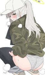  ass blue_archive blush closed_mouth female green_eyes green_jacket grey_hair grey_panties halo hare_(blue_archive) hare_(camp)_(blue_archive) hat highres jacket long_hair long_sleeves official_alternate_costume panties ponytail shoes simple_background sneakers solo squatting tsumayouji_(tumayog) underwear white_background white_hat yellow_halo 