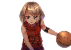  azur_lane ball basketball basketball_(object) basketball_uniform blonde_hair blue_eyes check_commentary chicago_bulls commentary_request cosplay cowboy_shot duplicate female looking_at_viewer michael_jordan michael_jordan_(cosplay) national_basketball_association pixel-perfect_duplicate simple_background sportswear white_background yakkuro z23_(azur_lane) 