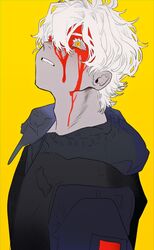  1boy bad_id bad_pixiv_id black_jacket blood blood_on_face hair_between_eyes highres hood hood_down jacket looking_up male_focus namepino original parted_lips simple_background slit_pupils solo teeth upper_body white_hair yellow_background yellow_eyes 