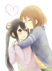  2girls b-man bad_id bad_pixiv_id black_hair brown_eyes brown_hair closed_eyes hirasawa_yui hug jacket k-on! long_hair multiple_girls nakano_azusa o3o short_hair sweater twintails wavy_mouth 