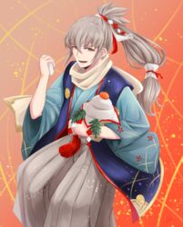  1boy artist_name commentary_request fire_emblem fire_emblem_fates fire_emblem_heroes food fruit grey_hair highres japanese_clothes kimono leaf long_hair male_focus mochi official_alternate_costume open_mouth orange_(fruit) orange_eyes ponytail solo sparkle takumi_(fire_emblem) takumi_(new_year)_(fire_emblem) teeth wagashi yori_(a_a_yori) 