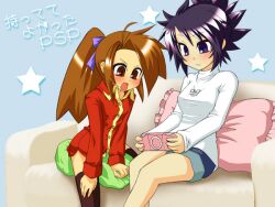  2girls breasts brown_eyes brown_hair multiple_girls pillow playstation_portable psp purple_eyes purple_hair sheena_fujibayashi suzu_fujibayashi tales_of_(series) tales_of_phantasia tales_of_symphonia thighhighs 