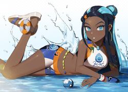  armlet bare_legs bare_shoulders bike_shorts black_hair blue_eyes blue_gloves blue_hair clothes_writing commentary crop_top dark-skinned_female dark_skin dive_ball earrings feet_up female forehead gloves highres hoop_earrings jewelry long_hair looking_at_viewer lying multicolored_hair navel nessa_(pokemon) on_stomach parted_lips poke_ball pokemon pokemon_swsh sandals shallow_water shibainu sidelocks simple_background single_glove smile solo splashing two-tone_hair very_long_hair water white_background white_footwear 