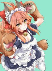  animal_ears animal_hands apron bell breasts cat_paws cleavage collar commentary_request fangs fate/grand_order fate_(series) female fox_ears fox_tail gloves green_background hair_ribbon highres jingle_bell large_breasts long_hair looking_at_viewer maid_headdress musupon214 neck_bell paw_gloves paw_shoes pink_hair red_ribbon ribbon shoes simple_background solo tail tamamo_(fate) tamamo_cat_(fate) tamamo_cat_(second_ascension)_(fate) yellow_eyes 