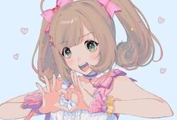  ahoge bad_id bad_twitter_id blue_background blush bow brown_hair choker collarbone commentary cuffs female frills green_eyes hair_ribbon heart heart_hands highres idolmaster idolmaster_cinderella_girls nima_(nimamann) open_mouth ribbon sato_shin sleeveless smile solo twintails 