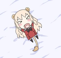  &gt;_&lt; animal_ears animated animated arms_up bed bed_sheet black_bow black_bowtie black_legwear blonde_hair blush blush_stickers bow bowtie chibi female from_above kawamura_reo kneehighs lion_ears lion_girl lion_tail long_hair lowres nonbi oerba_yun_fang outstretched_arms red_shirt ribbon rolling school_uniform shirt skirt socks solo sono_hanabira_ni_kuchizuke_wo st._michael&#039;s_school_uniform tail tantrum tears thighhighs tsundere wince zettai_ryouiki 