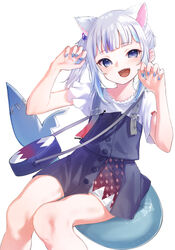  absurdres animal_ears bag blue_eyes blue_nails blue_overalls blue_skirt blunt_bangs blush claw_pose commentary english_commentary extra_ears female fins fish_tail gawr_gura gawr_gura_(casual) hair_ornament highres hololive hololive_english kanae_(inorin05kanae) long_hair looking_at_viewer overalls shark_girl shark_tail sharp_teeth shirt short_sleeves skirt smile tail teeth virtual_youtuber white_background white_shirt 