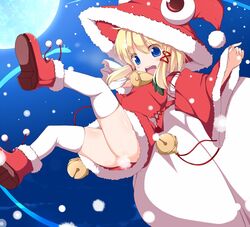  adapted_costume blonde_hair blue_eyes blush christmas commentary_request female full_moon hair_ribbon hat long_hair md5_mismatch moon moriya_suwako night nikku_(ra) no_panties open_mouth ribbon sack santa_costume santa_hat short_hair smile snow snowing solo thighhighs touhou 