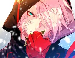  1boy bishounen black_jacket blue_eyes christmas closed_mouth fate/grand_order fate_(series) fuka_(hk_nemo) gloves hair_between_eyes hair_over_one_eye hand_up highres hood hood_up jacket karna_(fate) karna_(santa)_(fate) looking_at_viewer male_focus pale_skin portrait red_gloves short_hair snowing solo tsurime white_hair 