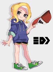  baseball_cap black_shorts blonde_hair blue_shirt closed_mouth commentary cross-laced_footwear dolphin_shorts drawstring female green_footwear grey_background grey_eyes hat hood hood_down hoodie logo long_sleeves looking_at_viewer maco_spl medium_hair octoling octoling_girl octoling_player_character pointy_ears protected_link red_hat shadow shirt shoes short_shorts shorts simple_background smile sneakers solo splatoon_(series) standing suction_cups tentacle_hair toes_up 