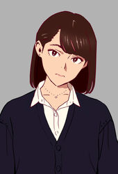  black_cardigan bob_cut bright_pupils brown_eyes brown_hair cardigan closed_mouth collared_shirt earrings female grey_background head_tilt highres jewelry looking_at_viewer necklace shirt simple_background solo stud_earrings tonari_no_jk_ni_odosarete_iribitararetemasu upper_body white_pupils white_shirt wing_collar yukiyoshi_mamizu 