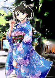  blue_eyes blue_kimono blush brown_hair commentary_request female hirowa_nagi idolmaster idolmaster_cinderella_girls japanese_clothes kimono kurihara_nene looking_at_viewer open_mouth photoshop_(medium) smile solo 