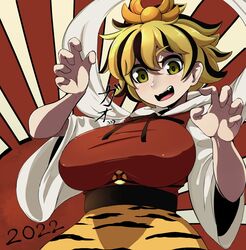  animal_print belt black_belt black_hair black_ribbon blonde_hair breasts commentary_request dress epic_armageddon eyelashes fangs female fur_trim highres hood large_breasts long_sleeves multicolored_hair o-ring open_mouth orange_skirt red_dress ribbon shawl short_hair skirt smile solo streaked_hair tiger_print toramaru_shou touhou two-tone_hair upper_body wide_sleeves yellow_eyes 