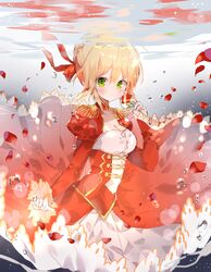  air_bubble b_rock bad_id bad_pixiv_id blonde_hair braid bubble dress epaulettes fate/extra fate/extra_ccc fate_(series) female flower hair_bun hair_ribbon hand_up highres holding holding_flower juliet_sleeves long_sleeves looking_at_viewer nero_claudius_(fate) nero_claudius_(fate/extra) petals puffy_sleeves red_dress red_flower red_ribbon red_rose ribbon rose rose_petals single_hair_bun solo underwater 