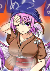  animal_ears apron arm_up bird_ears bird_wings blush breasts brown_kimono cleavage commentary_request female hand_on_forehead head_scarf highres japanese_clothes kimono large_breasts mystia_lorelei noren obi okamisty one_eye_closed pink_hair sash shigatsu_(soratobuusagi) short_hair solo steam sweat tasuki touhou wings 