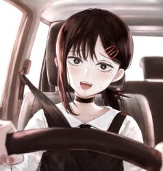  black_eyes black_hair car car_interior chainsaw_man choker driving female hair_ornament hairclip higashiyama_kobeni kobeni&#039;s_car_(chainsaw_man) mole mole_on_cheek mole_under_eye mole_under_mouth motor_vehicle ponytail ringed_eyes seatbelt solo uzura_(piroro-foo) 