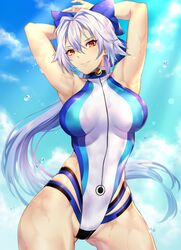  armpits arms_behind_head arms_up bad_id bad_twitter_id blue_bow blue_one-piece_swimsuit blue_sky blush bow breasts day fate/grand_order fate_(series) female grey_hair hair_between_eyes hairbow highleg highleg_swimsuit highres large_breasts long_hair looking_at_viewer nasaniliu one-piece_swimsuit ponytail red_eyes revision sky smile solo swimsuit thighs tomoe_gozen_(fate) tomoe_gozen_(swimsuit_saber)_(fate) tomoe_gozen_(swimsuit_saber)_(first_ascension)_(fate) two-tone_swimsuit white_one-piece_swimsuit 