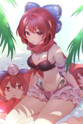  absurdres barefoot bikini black_bikini blue_bow blush bow breasts cleavage commentary_request disembodied_head female hair_between_eyes hairbow highres looking_at_viewer medium_breasts navel parted_lips pink_shorts red_eyes red_hair red_scarf scarf sekibanki sekibanki_(dullahan_on_the_beach) short_hair shorts soles solo swimsuit torimarururu touhou touhou_lostword 