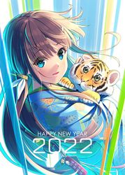  2022 animal animal_hug bell blue_eyes blue_kimono brown_hair chinese_zodiac female from_side happy_new_year highres holding holding_animal japanese_clothes jingle_bell kimono kuro-kun_(nablack) long_hair looking_at_viewer looking_to_the_side mole mole_under_eye original print_kimono smile solo tiger translated year_of_the_tiger 