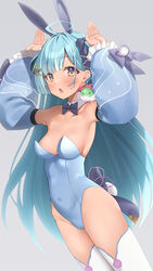  absurdres ahoge alternate_costume amaui animal_ears blue_bow blue_bowtie blue_hair blue_leotard blue_sleeves blunt_bangs blush bow bowtie breasts collar commentary_request covered_navel cowboy_shot detached_collar detached_sleeves fake_animal_ears fake_tail female gradient_eyes grey_background hair_intakes hairbow highres leotard long_hair long_sleeves looking_at_viewer medium_bangs medium_breasts multicolored_eyes multicolored_hair nanashi_inc. open_mouth partner_(kprtnr) playboy_bunny purple_eyes rabbit_pose simple_background solo tail thighhighs two-tone_hair very_long_hair virtual_youtuber white_collar white_hair white_thighhighs yellow_eyes 