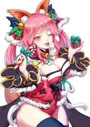  ;d animal_ear_fluff animal_ears bad_id bad_pixiv_id bell black_bow black_thighhighs blush bow box breasts brown_eyes candy candy_cane christmas cleavage commentary_request detached_collar detached_sleeves fate/extra fate_(series) female food fox_ears fox_girl fox_tail fur-trimmed_sleeves fur_trim gift gift_box hair_bell hair_ornament hair_ribbon hairbow head_tilt heart heart-shaped_pupils highres holding holding_food holding_gift holly_hair_ornament japanese_clothes jingle_bell kimono long_hair long_sleeves looking_at_viewer medium_breasts mo_xiaoxue obi one_eye_closed open_mouth pelvic_curtain pink_hair pom_pom_(clothes) red_kimono red_ribbon ribbon santa_costume sash short_kimono simple_background smile solo strapless symbol-shaped_pupils tail tamamo_(fate) tamamo_no_mae_(fate/extra) thighhighs twintails white_background wide_sleeves 