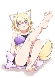  absurdres animal_ears barefoot bikini blonde_hair breasts female fox_ears fox_girl fox_tail full_body guild_cq hestia_(neko_itachi) highres large_breasts matori_kakeru purple_eyes short_hair_with_long_locks swimsuit tail virtual_youtuber 