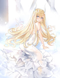  animal arm_support bare_arms bare_shoulders bird blonde_hair blue_eyes blush commentary crack curled_horns dress female hair_between_eyes highres horns long_hair looking_at_viewer looking_back mermaid_dress on_bed oni_horns original parted_lips photoshop_(medium) pingo see-through solo strap_slip very_long_hair white_dress white_horns 