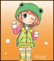  commentary_request female frog green_eyes hood hoodie idolmaster idolmaster_(classic) long_hair maiko_(yoshida308) one_eye_closed pink_hair solo takatsuki_yayoi twintails 