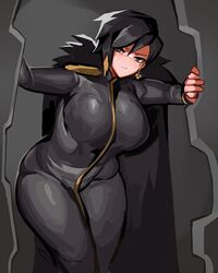  absurdres alternate_breast_size bent_over binah_(project_moon) black_bodysuit black_cape black_eyes black_hair blonde_hair bodysuit breasts cape closed_mouth earrings female full-length_zipper fur-trimmed_cape fur_trim highres holding huge_breasts jewelry light_blush lobotomy_corporation mole mole_under_eye morchkins multicolored_hair project_moon short_hair single_earring solo streaked_hair thick_thighs thighs two-tone_hair zipper 