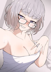  bare_shoulders blue_eyes breasts cleavage collarbone drill_bulbul fate/grand_order fate_(series) female glasses grey_hair grin jacques_de_molay_(foreigner)_(fate) large_breasts looking_at_viewer short_hair smile solo towel 