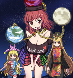  3girls american_flag_dress american_flag_legwear black_shirt breasts chains cleavage clothes_writing clownpiece commentary_request earth_(ornament) gold_chain hat hecatia_lapislazuli highres igu_(103milk) jester_cap junko_(touhou) large_breasts leaning_forward looking_at_viewer moon_(ornament) multicolored_clothes multicolored_skirt multiple_girls neck_ruff off-shoulder_shirt off_shoulder phoenix_crown plaid plaid_skirt red_eyes red_hair shirt skirt t-shirt tabard touhou 