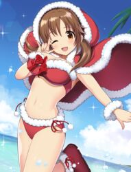  ;d \m/ absurdres bare_shoulders bikini blue_sky blurry blurry_foreground blush boots bow bowtie breasts brown_eyes brown_hair cleavage cloud cowboy_shot day dot_nose female fur-trimmed_bikini fur-trimmed_boots fur-trimmed_hood fur_bracelet fur_trim hand_up highres hood horizon idolmaster idolmaster_cinderella_girls idolmaster_cinderella_girls_starlight_stage large_breasts lens_flare long_hair looking_at_viewer natsuya_(natuya777) navel ocean one_eye_closed open_mouth outdoors palm_tree red_bow red_bowtie red_footwear red_hood sky smile solo splashing standing standing_on_one_leg swimsuit totoki_airi tree twintails 