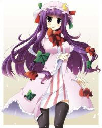  black_thighhighs blush bow commentary_request crescent female hairbow long_hair patchouli_knowledge photoshop_(medium) purple_hair solo thighhighs touhou utsurogi_angu zettai_ryouiki 