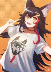  :d animal_ear_fluff animal_ears black_hair black_shorts brown_choker choker commentary_request female gollizo hair_between_eyes hair_ornament hand_up highres hololive index_finger_raised long_hair multicolored_hair ookami_mio orange_background polka_dot polka_dot_background red_eyes red_hair shirt short_shorts short_sleeves shorts signature simple_background smile solo streaked_hair teeth upper_body upper_teeth_only very_long_hair virtual_youtuber white_shirt wolf_ears 