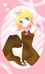  bad_id bad_pixiv_id blonde_hair blue_eyes commentary_request female heart kagamine_rin photoshop_(medium) short_hair smile solo sorakase_sawa thighhighs vocaloid 