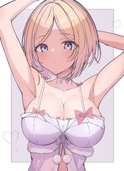  aki_rosenthal aki_rosenthal_(sleepwear) arm_behind_head armpits arms_up bare_arms blonde_hair blush bob_cut bow breasts camisole choker cleavage female heart highres hiyoko_no_ko hololive large_breasts looking_at_viewer official_alternate_costume parted_bangs parted_lips purple_eyes red_bow ribbon_choker short_hair simple_background solo upper_body virtual_youtuber white_hair 