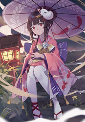  commentary_request female fish fish_hair_ornament goldfish hair_ornament japanese_clothes kagura_(onmyoji) kimono kimono_skirt mask oil-paper_umbrella onmyoji onmyouji photoshop_(medium) red_eyes ribbon sandals shiroraku solo tabi umbrella white_legwear 