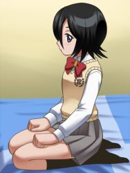  awa black_hair bleach female kuchiki_rukia purple_eyes school_uniform sweater_vest 