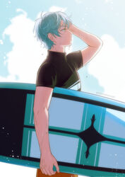  1boy aqua_hair arm_at_side blue_hair bodysuit carrying carrying_under_arm cowboy_shot day diving_suit from_side green_eyes hand_up hibidaikansya2 highres himuro_inori holding holding_surfboard light_particles looking_ahead male_focus profile short_hair short_sleeves sky solo surfboard tokimeki_memorial tokimeki_memorial_girl&#039;s_side_4th_heart toned toned_male twitter_username wet wet_hair wetsuit 