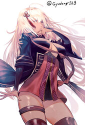  ahoge black_thighhighs blonde_hair breasts dark-skinned_female dark_skin fate/grand_order fate_(series) female gyudong123 hair_ornament highres jacket japanese_clothes koha-ace leg_belt long_hair looking_at_viewer okita_souji_(fate) okita_souji_alter_(fate) simple_background solo thighhighs very_long_hair white_background white_hair 