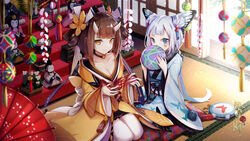  2girls ball black_choker blue_eyes blue_kimono breasts brown_eyes brown_hair brown_kimono bug butterfly butterfly_wings cat&#039;s_cradle choker cleavage closed_mouth collarbone commentary_request copyright_name covered_mouth doll double_bun eyeshadow facial_mark hair_bun hair_ornament hair_ribbon hair_rings head_wings highres hina_ningyou hinadan hinamatsuri holding holding_ball horns indoors insect_wings japanese_clothes kimono kochou_no_sei_(onmyoji) long_hair long_sleeves looking_at_viewer makeup medium_breasts momo_no_sei_(onmyoji) multiple_girls obi oni_horns onmyoji pantyhose photoshop_(medium) ribbon sash seiza short_hair single_side_bun sitting smile tatami temari_ball very_long_hair white_hair white_legwear white_ribbon wide_sleeves wings yan_(nicknikg) 